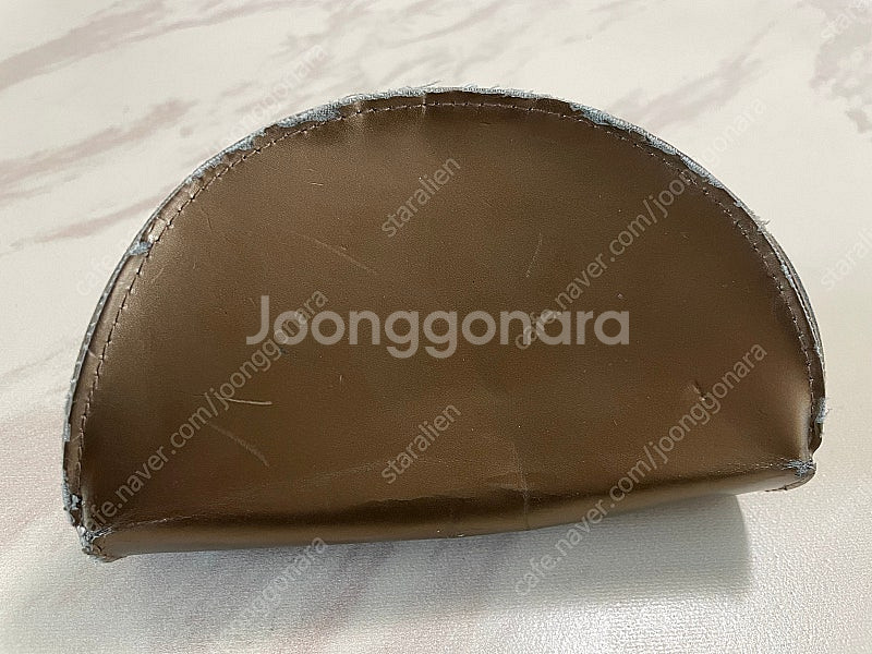 구찌 선글라스 GG3044 판매합니다.--6