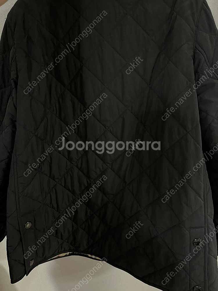 버버리 체온조절 퀼팅 자켓 블랙--5