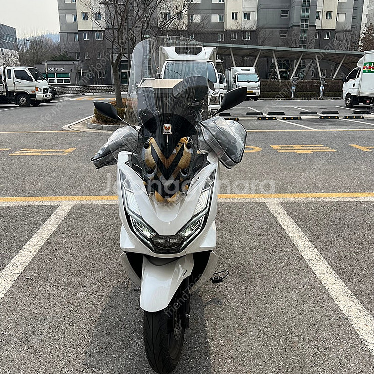 Pcx125 24년식 3700km 배달셋팅--0