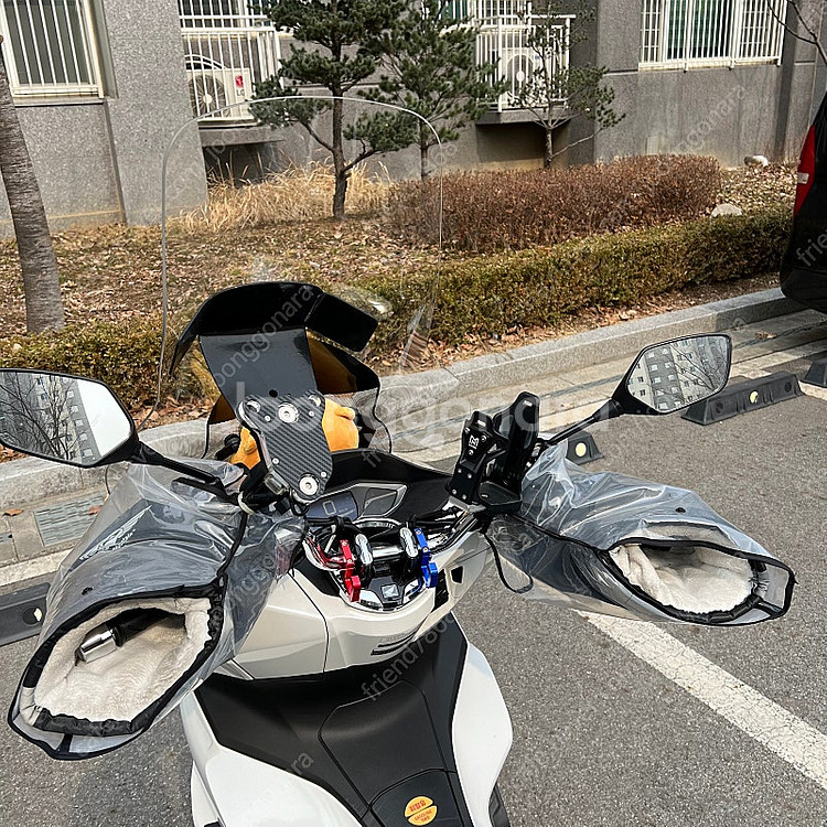 Pcx125 24년식 3700km 배달셋팅--9