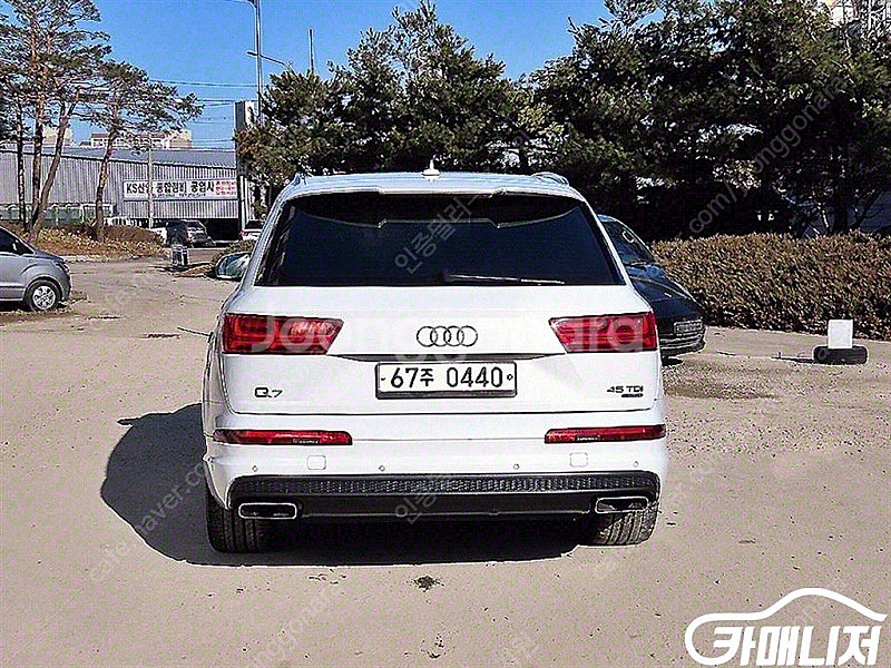 [아우디]Q7 (4M) 45 TDI 콰트로 프리미엄 ★...--4