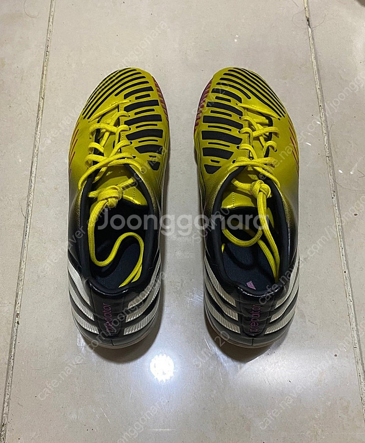 아디다스 프레데터 축구화--1