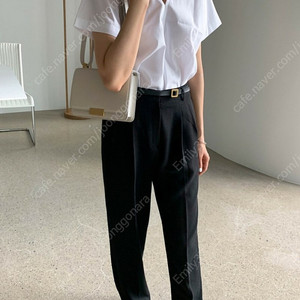 유메르 블랑블라우스