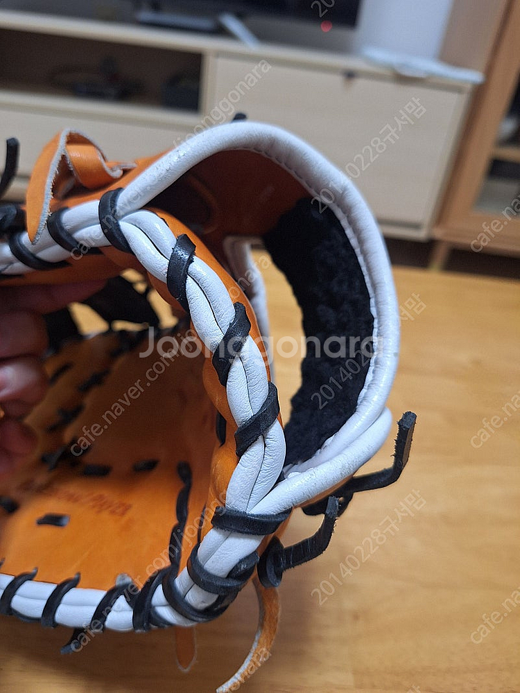 (좌투)1루 미트 제트 스티어하이드 판매합니다.--5