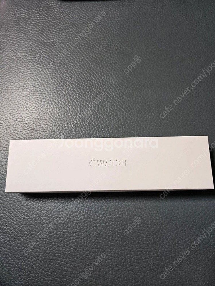 애플워치8 미개봉 41mm 실버 화이트밴드 팝니다--1