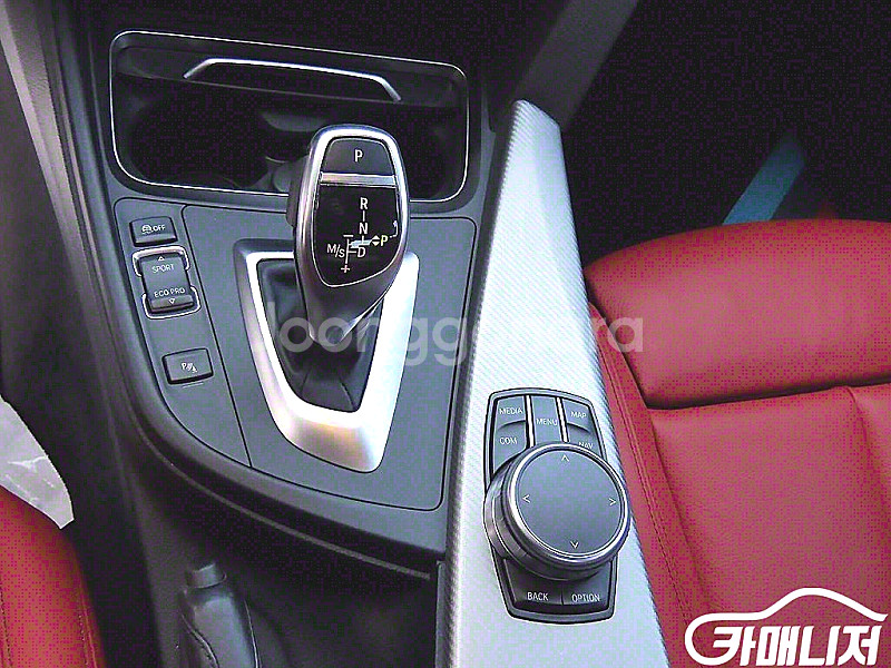 [BMW]3시리즈 (F30) 330i M 스포츠 쉐도우...--3