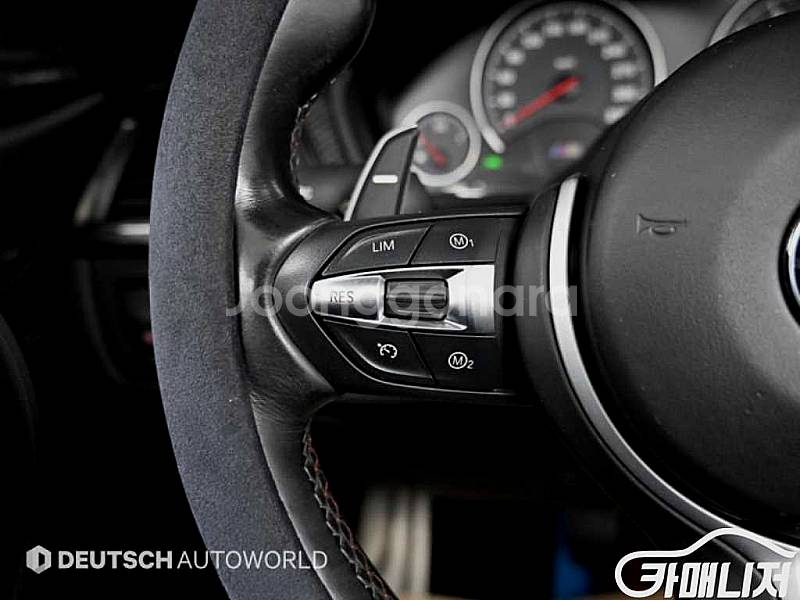 [BMW]M4 (F82) 컨버터블 (0톤) 2015 년...--8