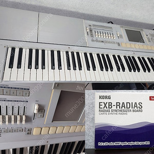 KORG M3 76 + EXB RADIAS보드 팝니다