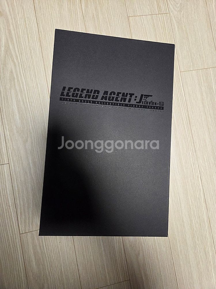 일레븐 007제임스본드 12인치 피규어 팝니다--4