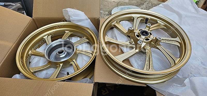 더뉴pcx 금장휠--0