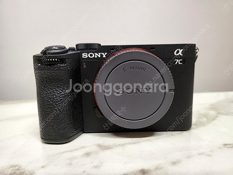 소니 a7c2 블랙 바디 팝니다--1