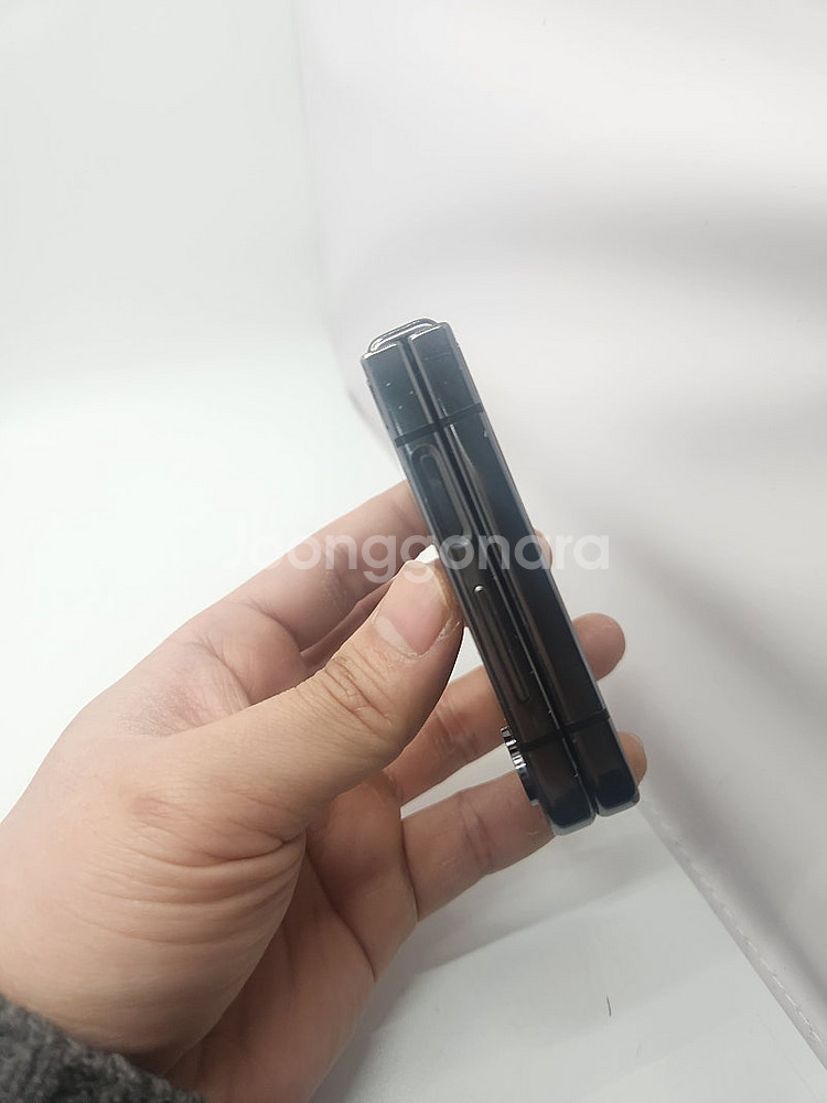 갤럭시Z플립5 512GB 자급제 블랙 팝니다--6