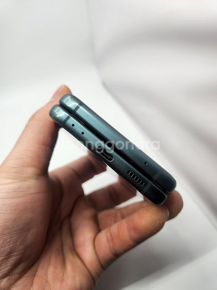 갤럭시Z플립3 256GB 그린 팝니다--6
