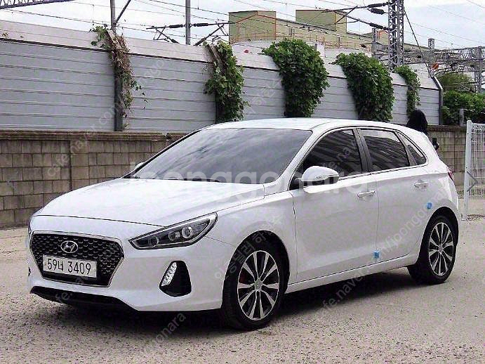 @17년식 i30 PD 1.4 터보 스타일 전국최저가격...--2