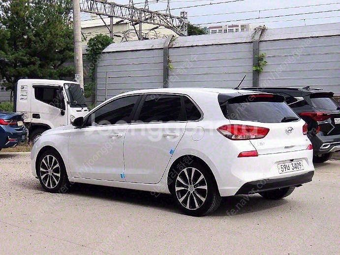 @17년식 i30 PD 1.4 터보 스타일 전국최저가격...--3