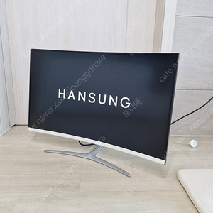 한성 커브드모니터 32인치 팝니다~!