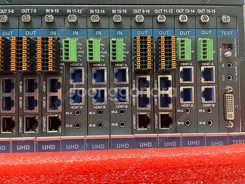 Kramer VS-1616DN-EM 디지털 매트릭스 스...--2