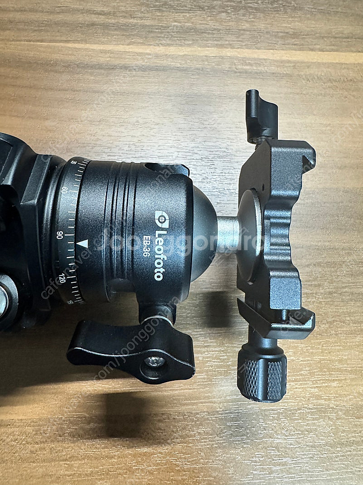 레오포토 미니삼각대+볼헤드(LS-223C + EB-36...--4