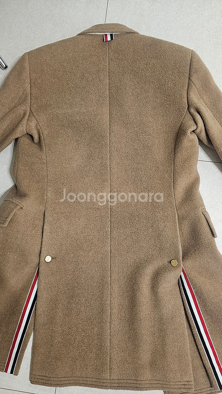 톰브라운 여성 코트 하이 암홀 체스터필드 FOC300A...--2
