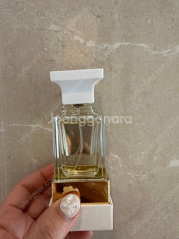 톰포드 화이트 스웨이드 50ml--4