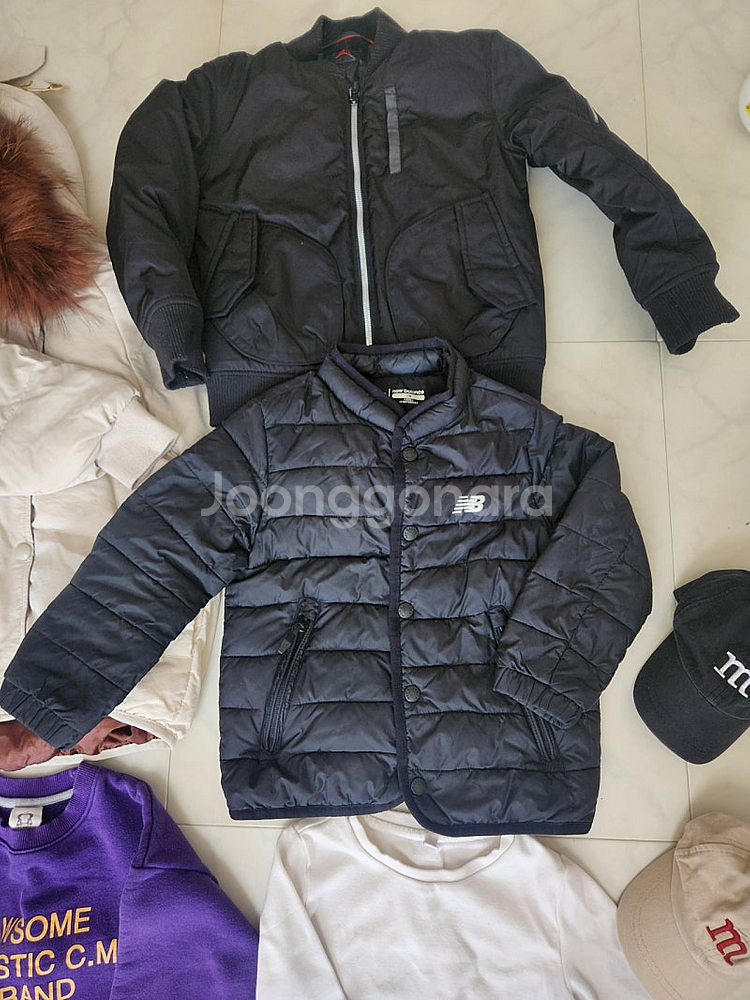 남아 옷 빈폴패딩 덕다운점퍼 조던점퍼 뉴발란스 경량패딩 바람막이 블루독상하복세트 (110~120사이즈)일괄 택포--4