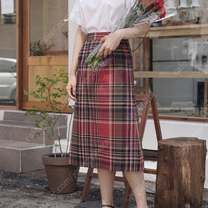 언라벨 unlabeled ARLES CHECK SKIRT(M새상품) 아를스커트 아이데 ayde letter 틸아이다이 킨더살몬 에토스 문달 호와스 르누이 오눅 ged 시엔느