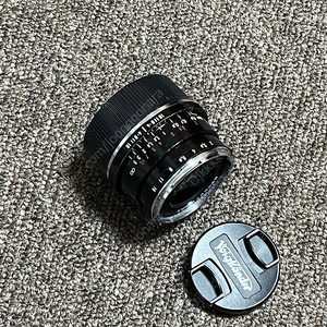 보이그랜더 울트론 35mm