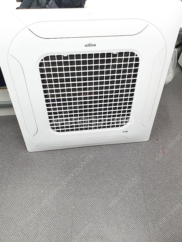 엘지 시스템에어컨 천장형 냉난방기 40평 두대 팝니다.--1