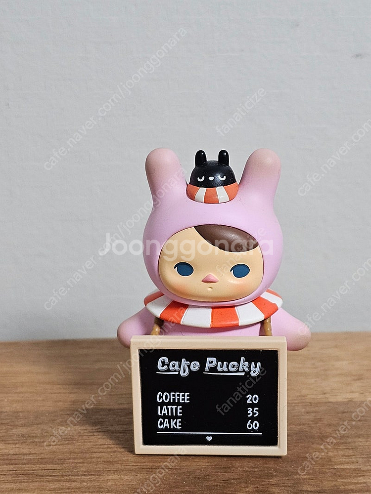 푸키 PUCKY 피규어 판매합니다.(3개)--0