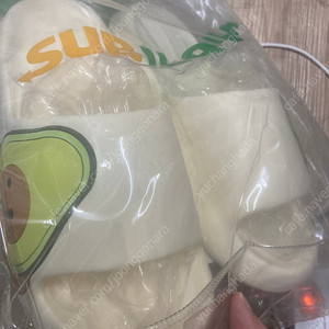 서브웨이 카도 썸머 슬리퍼 & 비치백 세트 (새상품) 팔아봅니다!