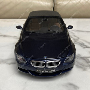 교쇼 1/18 다이캐스트 BMW M5 블루 판매