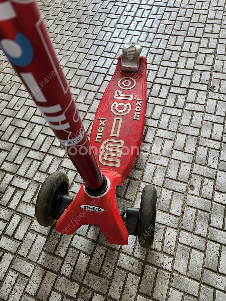 마이크로 킥보드 맥시 빨강(LED)--1