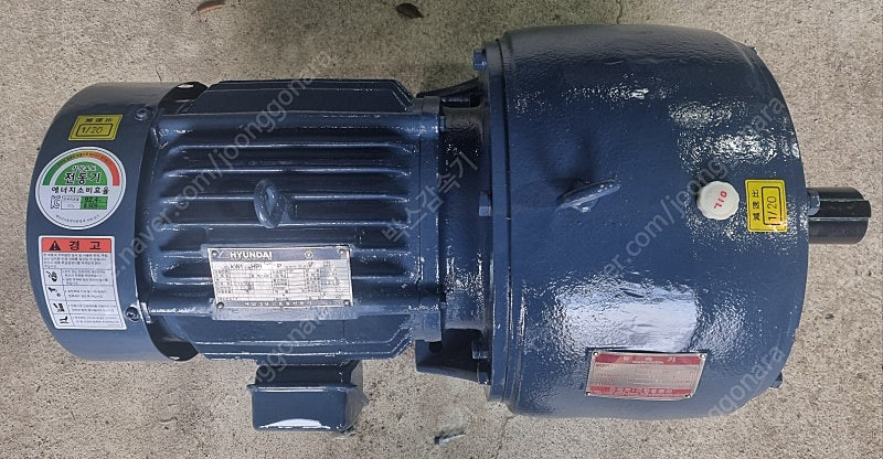 10마력, 기어 비율 1:20, 기어드감속기모터, 현대감속기 제품, 중고기어드감속기모터 이미지