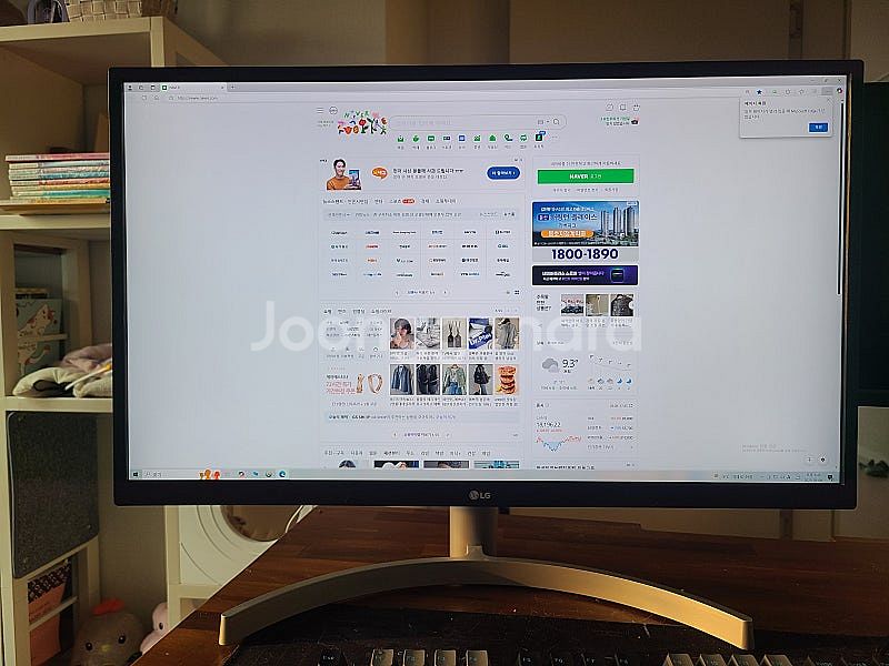 LG 27인치 4K UHD 모니터--1
