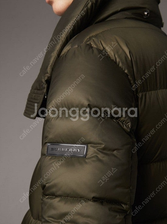 버버리 케인필드 후드롱패딩(40610601) 올리브 S...--2