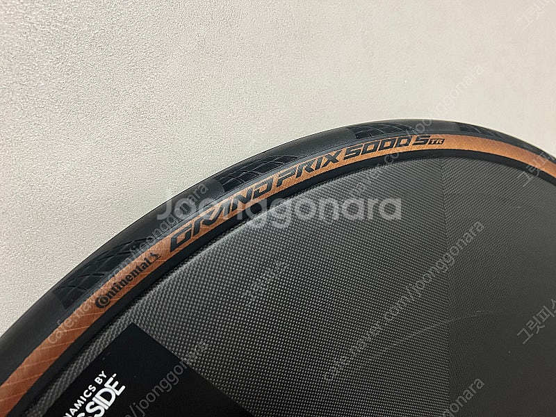 DT 스위스 ARC 1100 디스크 방패휠 (시마노바디...--3