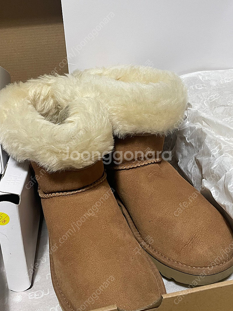 어그 ugg 스티치 클래식 숏부츠 7사이즈 (240) ...--2