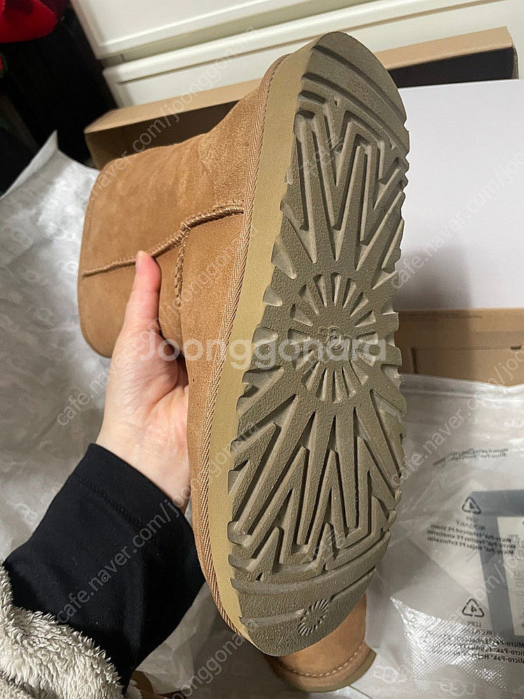 어그 ugg 스티치 클래식 숏부츠 7사이즈 (240) ...--8