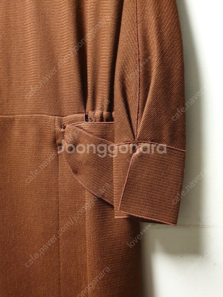 택포)듀엘 허리 포인트 니트 원피스--2