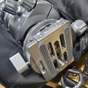 레오포토 가브리엘 LG-324C + LH-40R 카본삼각대 3 시리즈