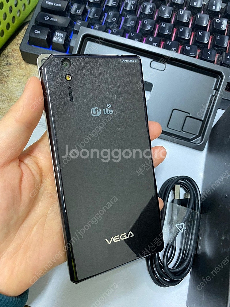 새제품급 베가아이언 블랙 U+ 풀박스 특SSS급 자녀폰...--3