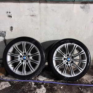 BMW E60 M Sport Original Style 135 "18"휠타이어