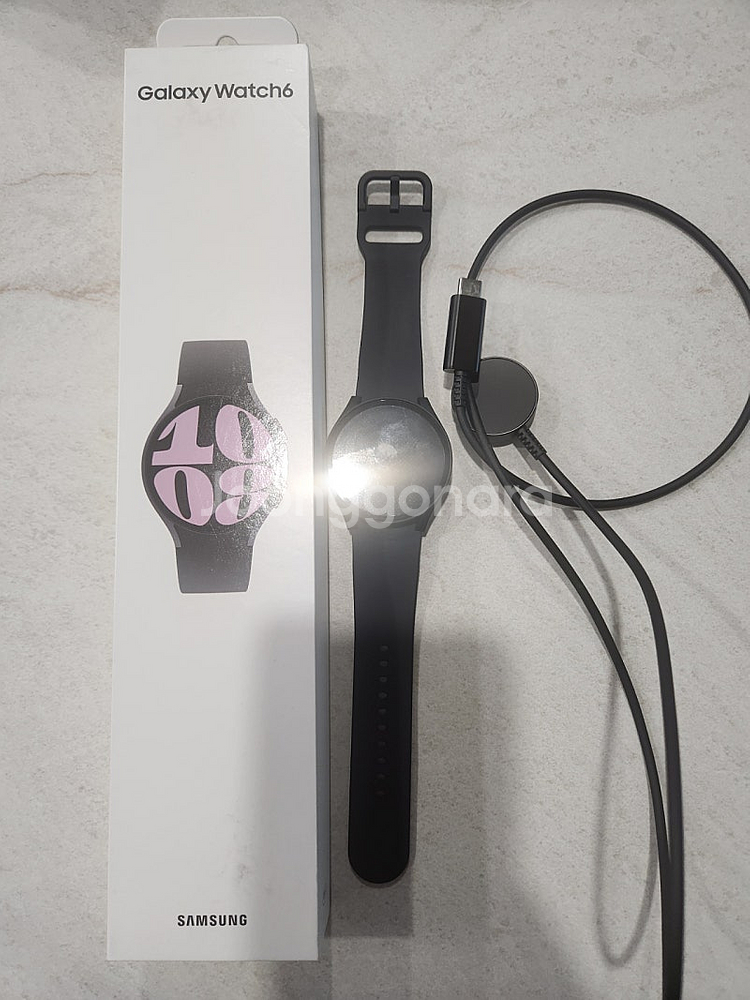 갤럭시워치6 블랙 40mm 블루투스 판매합니다--0