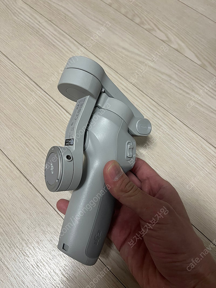 DJI OM 4 오즈모 모바일 짐벌 판매합니다.--1
