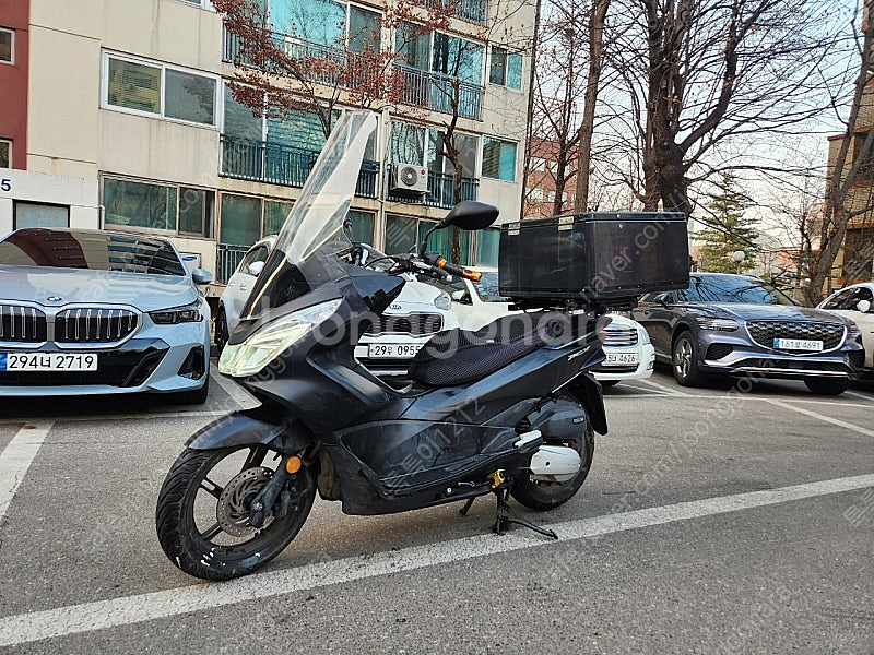 올뉴PCX 2016년식 배달셋팅 싸게팝니다--1