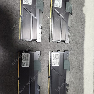 DDR4 32기가