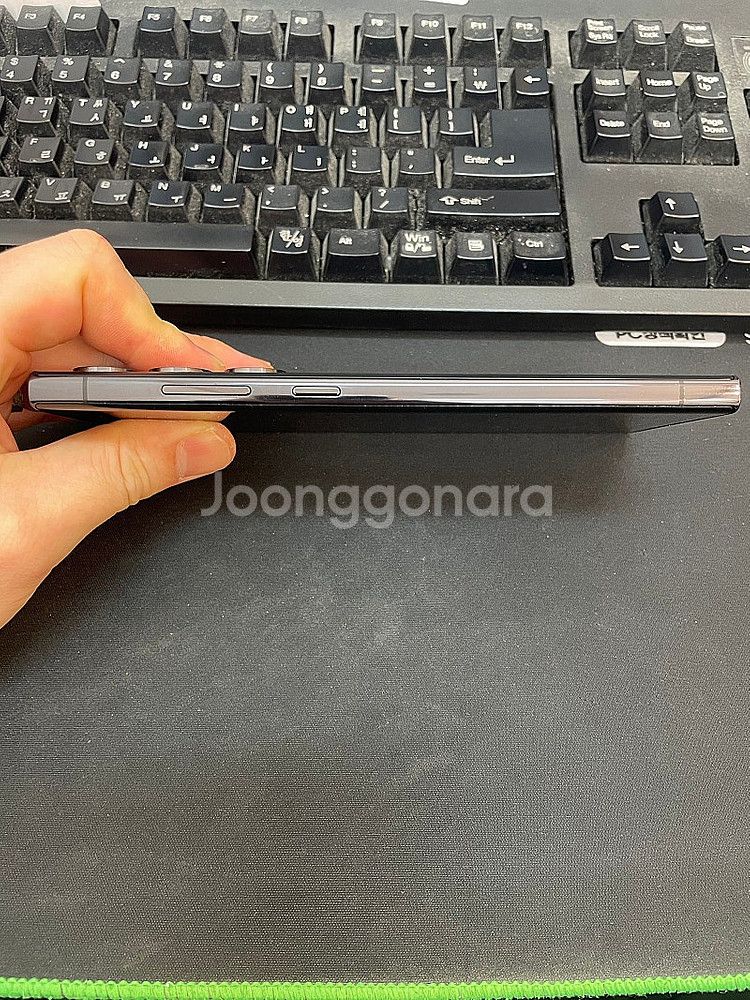 갤럭시S23울트라 블랙 512GB 무잔상 상태좋은 중고...--4