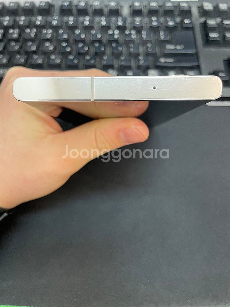 갤럭시S23울트라 크림 256GB 무잔상 상태좋은 중고...--3