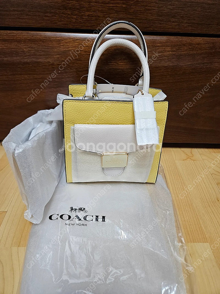 코치 미니페퍼 레트로 옐로우 가방--0