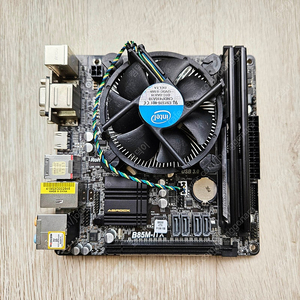 i5-4690 + 애즈락 B85M-ITX + 8GB램 세트